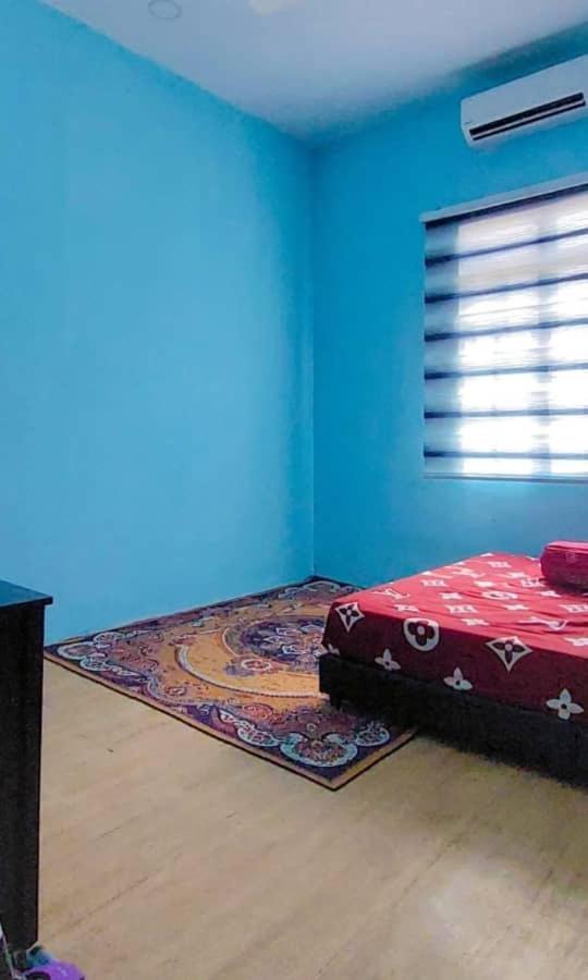 Teratak Kayu Homestay Бату Пахат Екстериор снимка